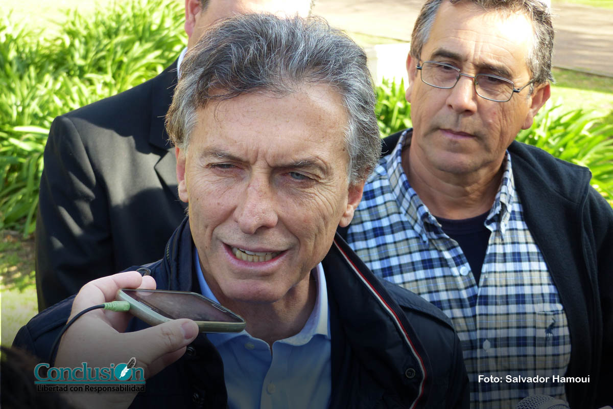 Macri se reúne en Santa Fe con referentes de la UCR