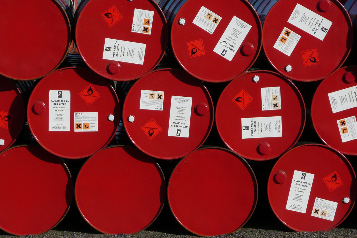 Oil-barrels-editaDO