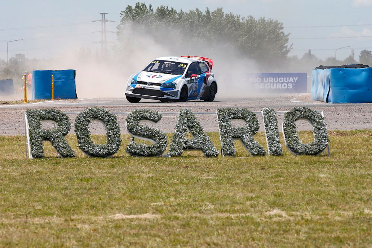 Rallycross en Rosario: la tierra frenó la acción en la pista