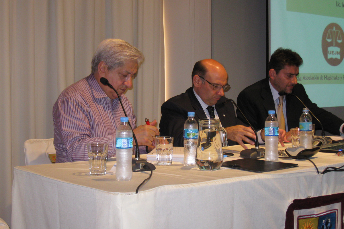 Corrupción, lavado y narcotráfico en la agenda local