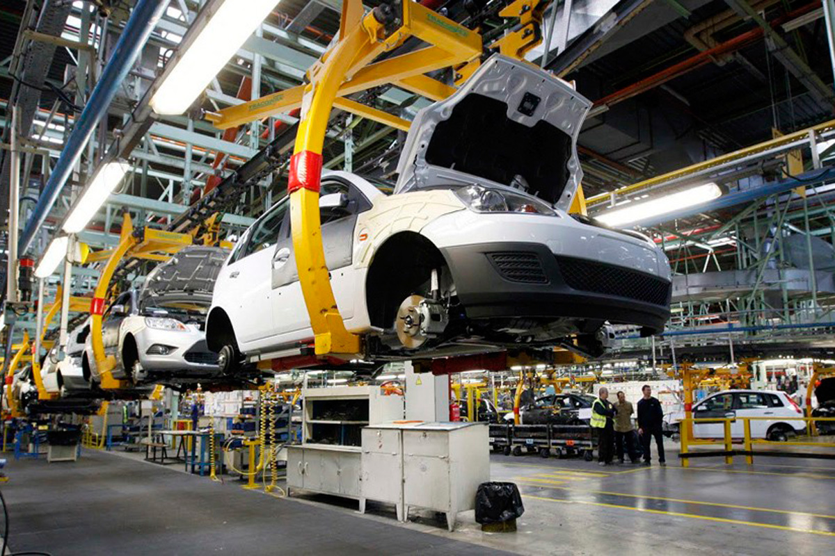 La producción de autos se desplomó 21,1% en Brasil