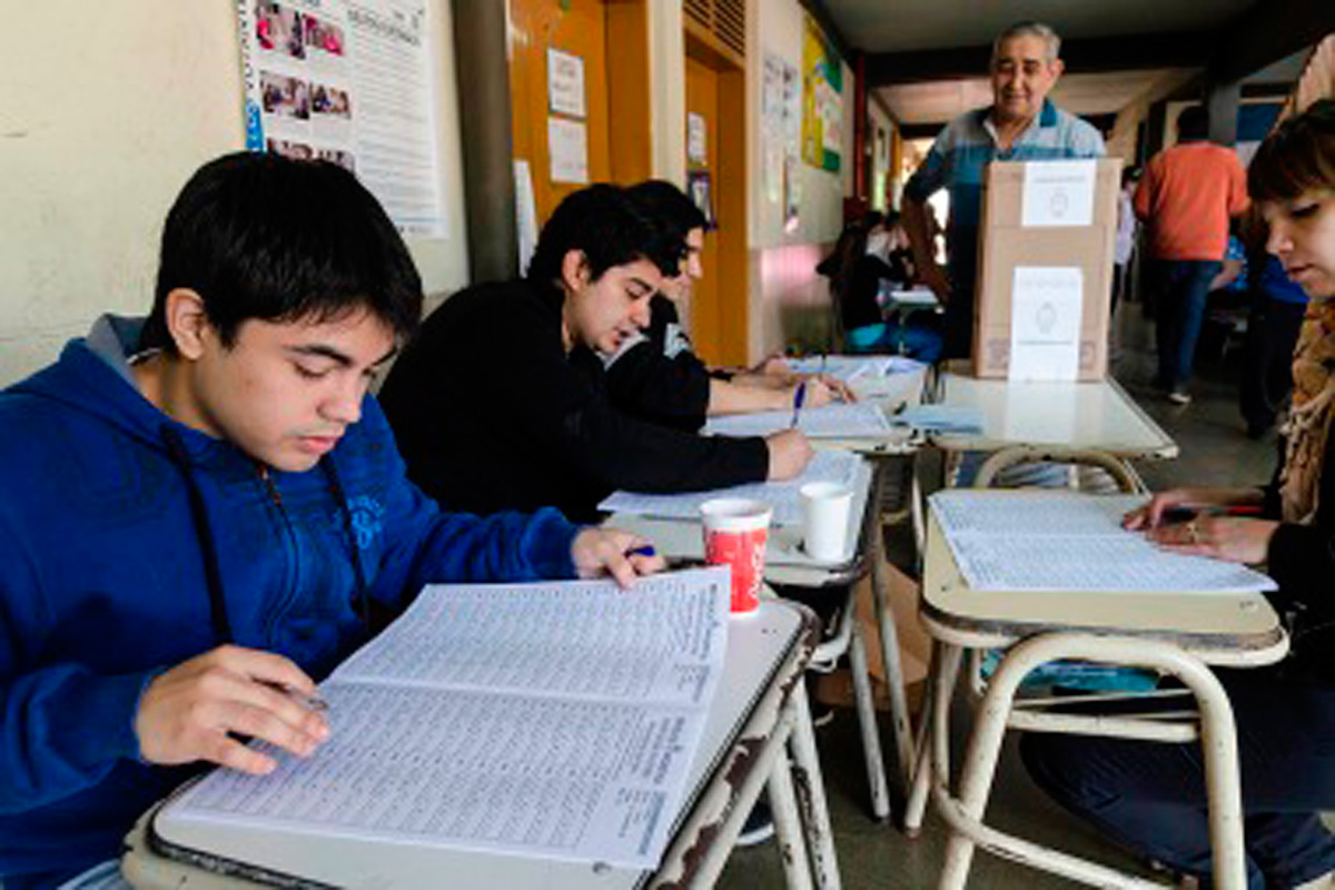 Las autoridades de mesa serán las mismas que en octubre