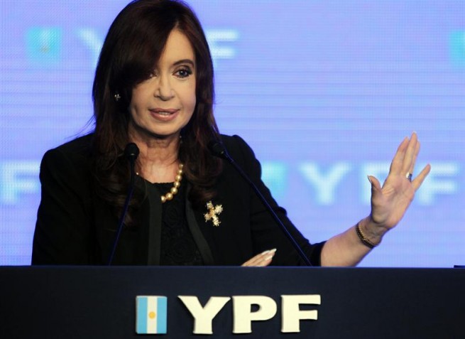 Cristina: «Le pedí que garantice la inversión en Ciencia»