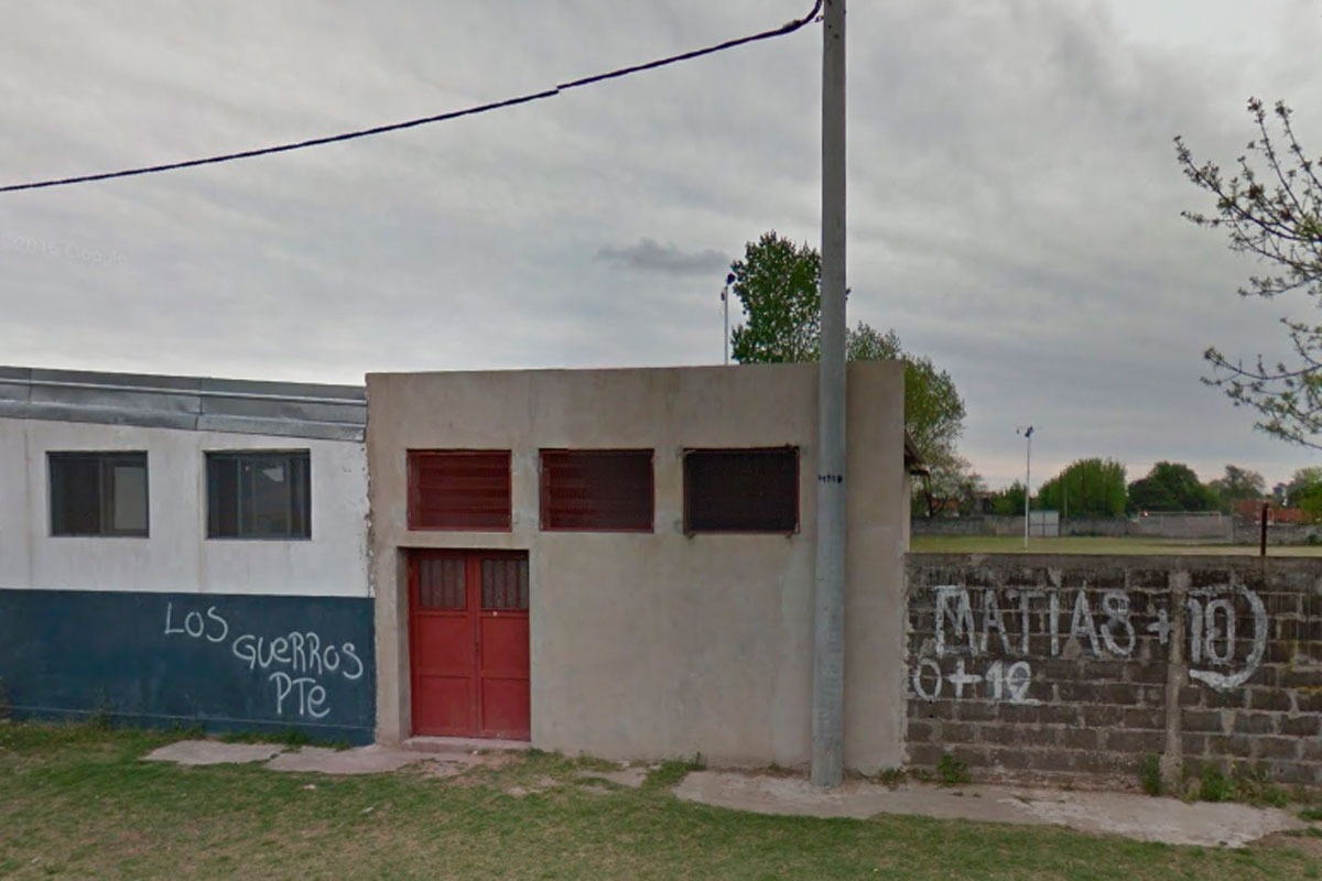 Roban una escuela: se llevan computadoras y proyectores