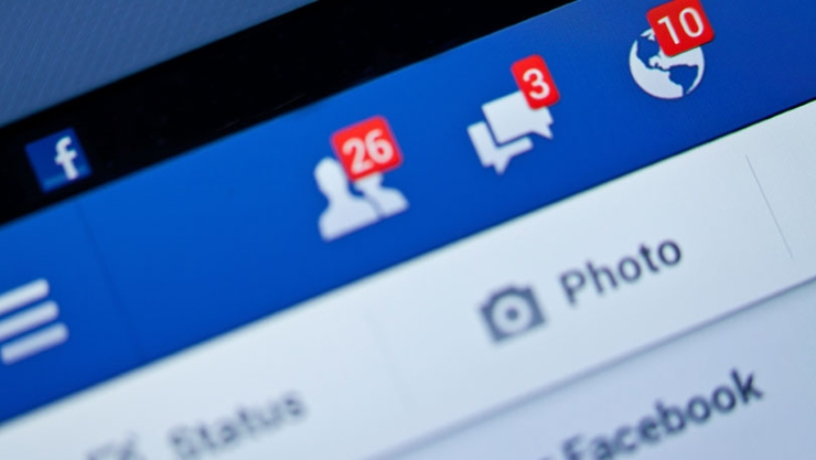Facebook censurará mensajes xenófobos en Alemania