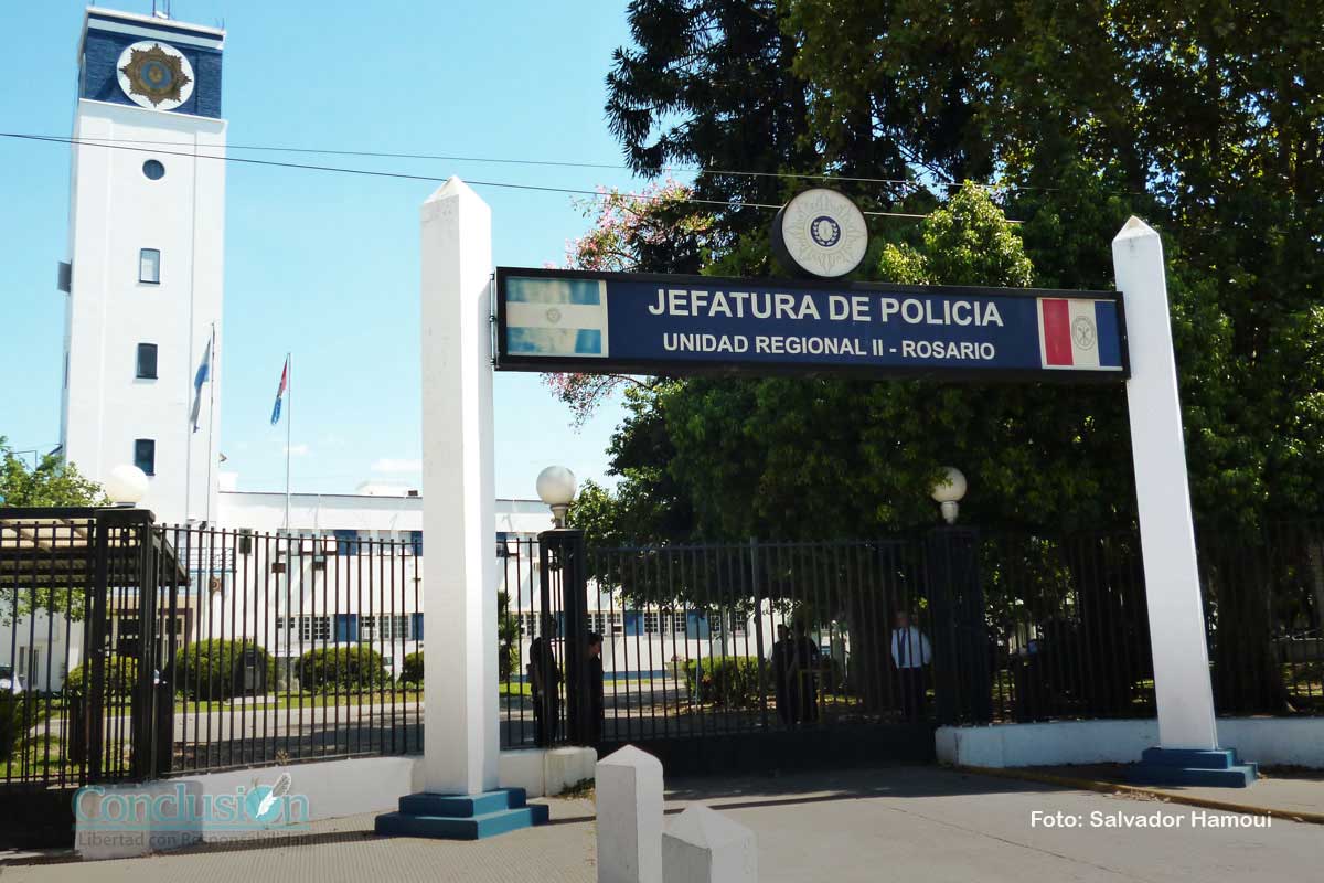 Allanan dependencias policiales por presunto fraude