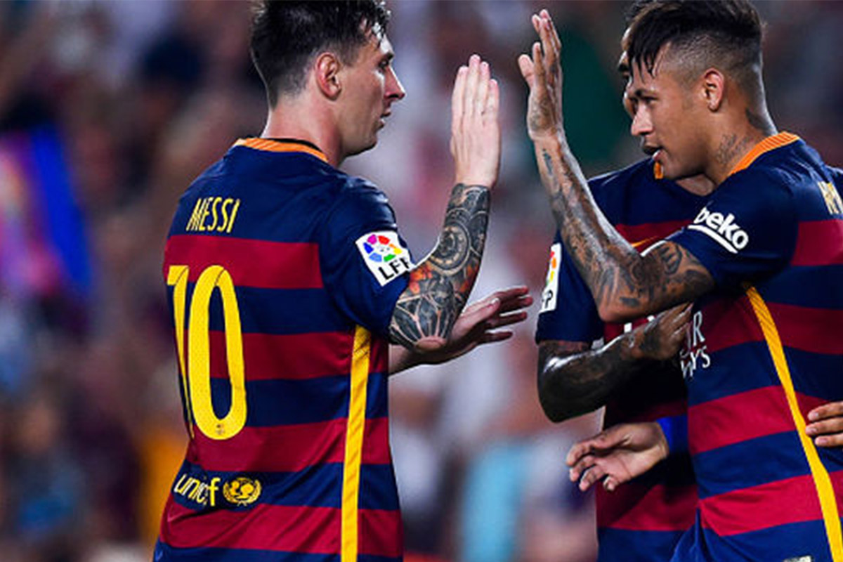 Messi y Tevez, entre los diez candidatos a mejor gol del año