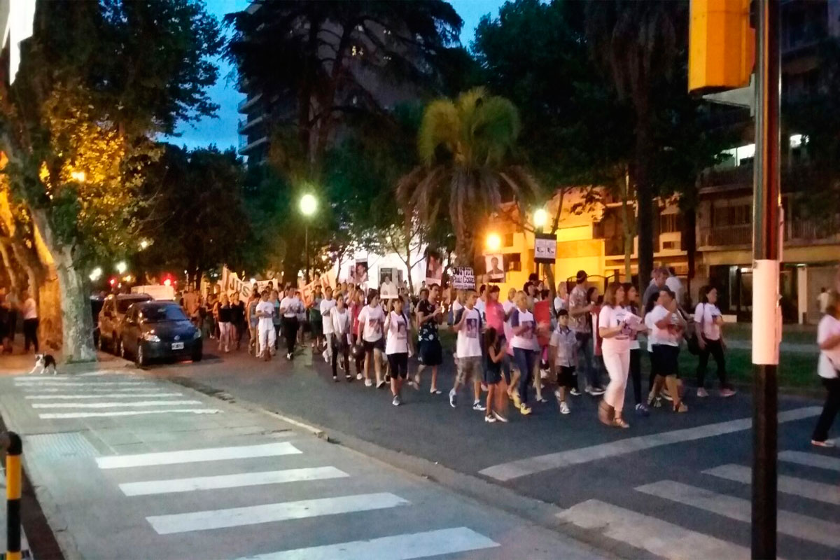 Arrancó la marcha de las familias víctimas de la inseguridad