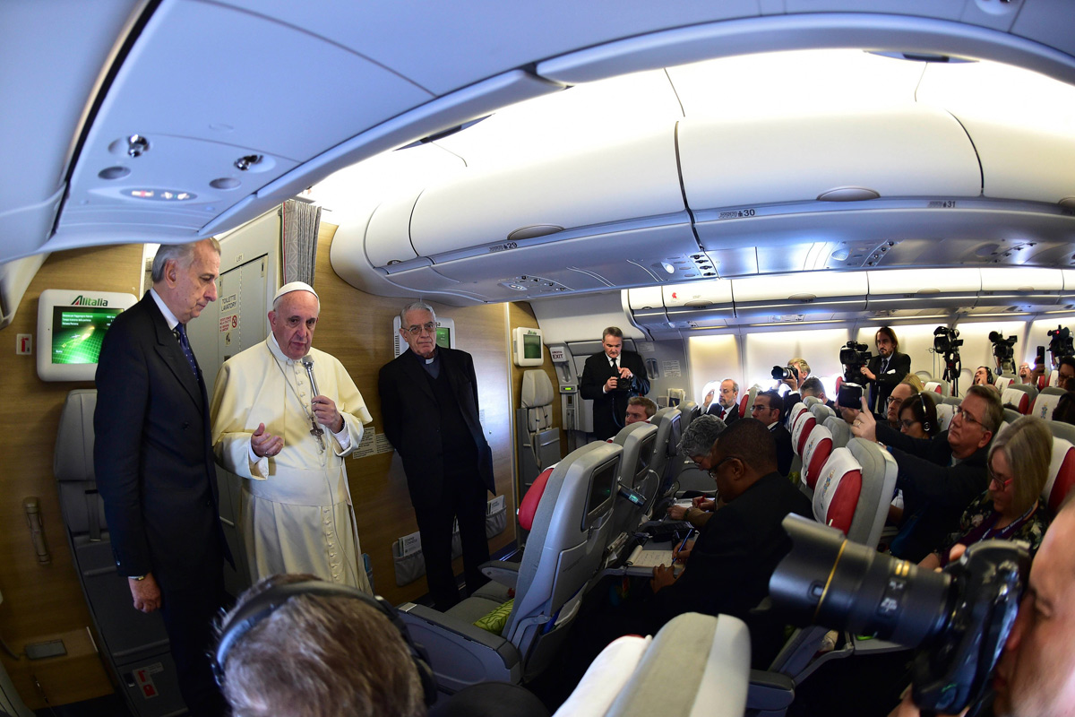 El Papa ya llegó a Kenia e inicia la gira por África
