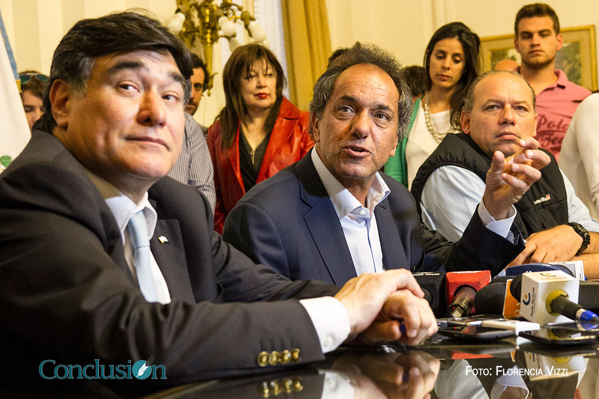 “Me comprometo a aumentar sueldos y jubilaciones”