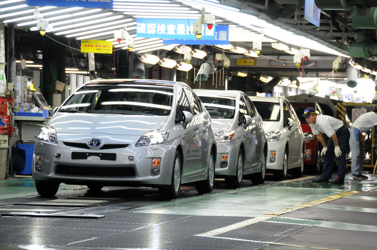 Toyota apuesta al país y tomará 1000 trabajadores