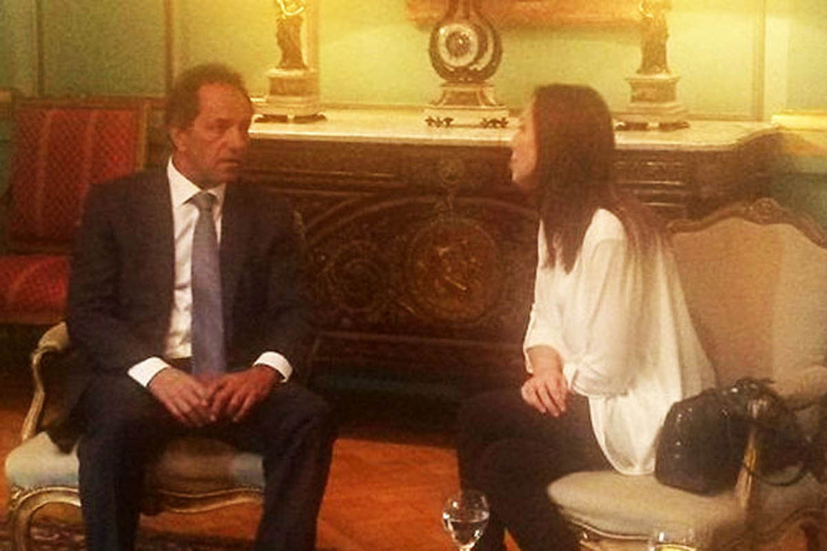 Vidal calificó de «muy buena» la reunión con Scioli
