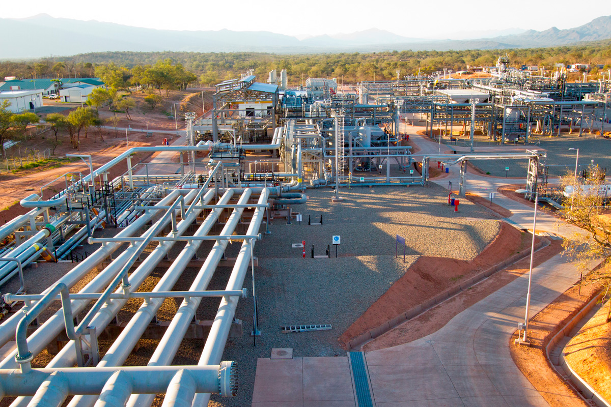 Bolivia amenaza con cerrar válvulas de gas a Argentina