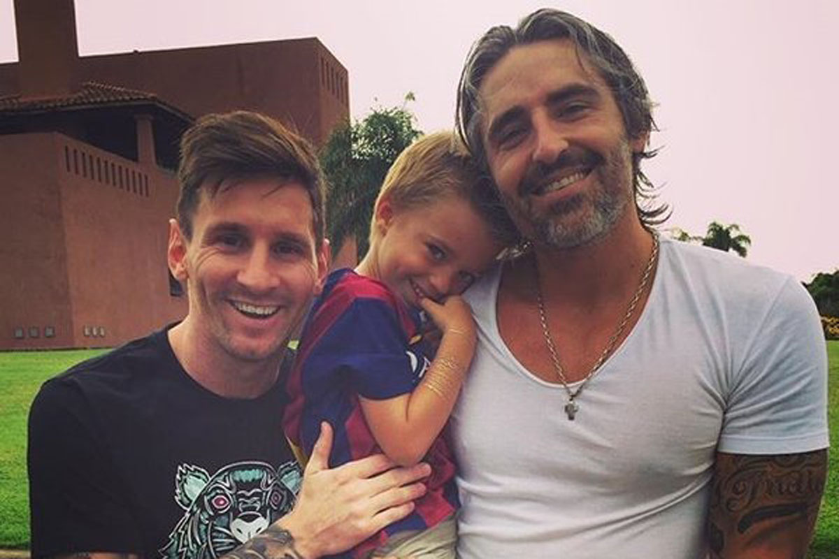 Messi descansó en Rosario y ya viajó rumbo a Dubai