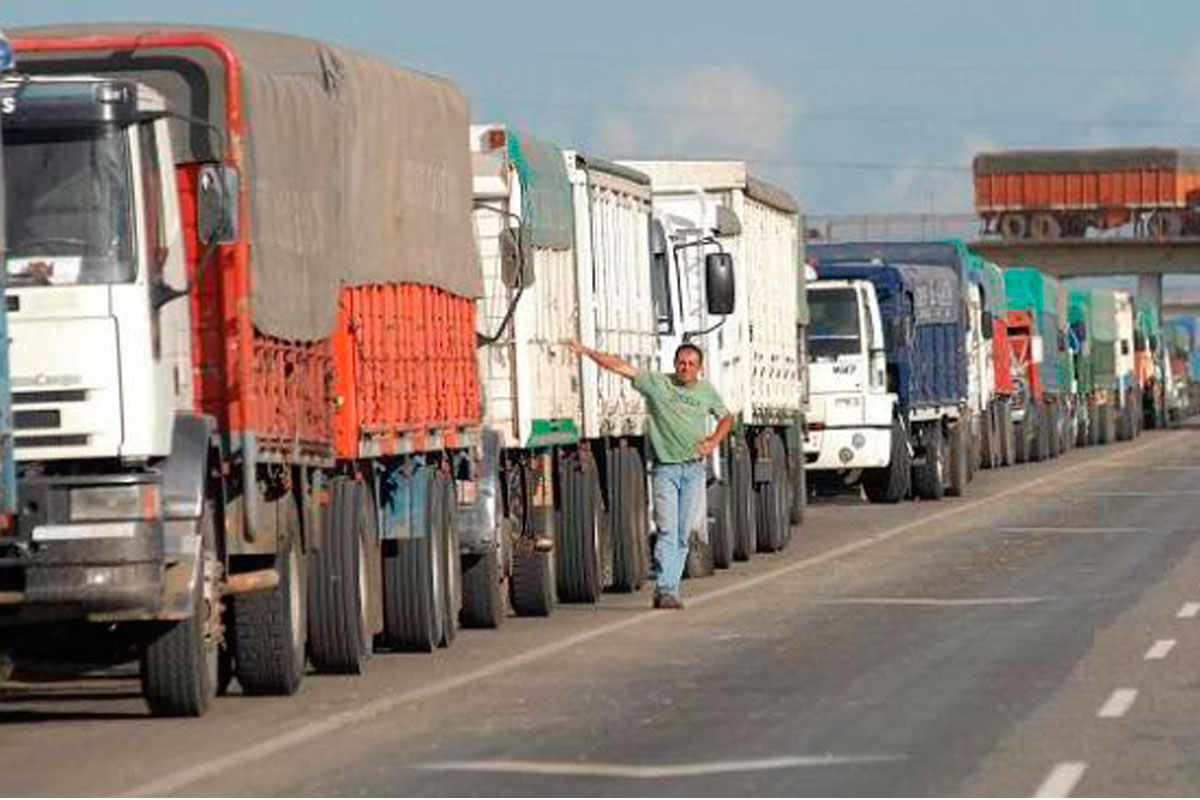 Comenzó la restricción de camiones por el feriado