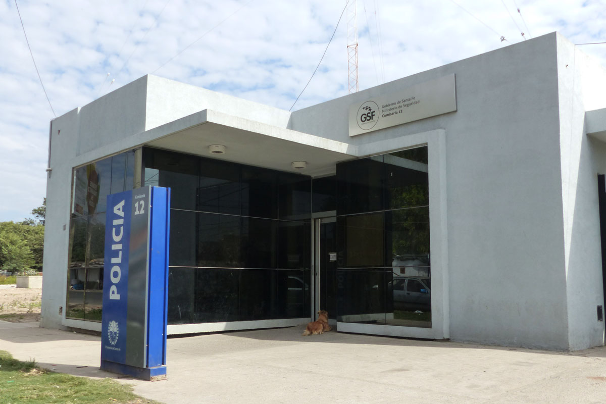 Amenazaron y robaron a un taxista y fueron detenidos