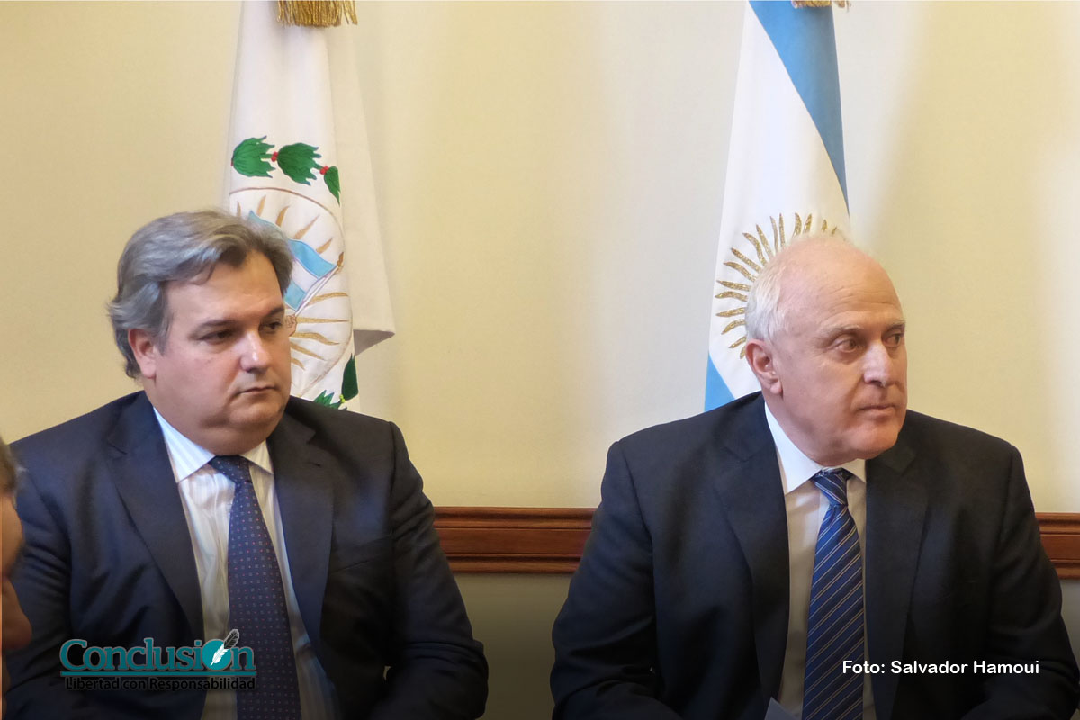 En Santa Fe no hay conflicto por el traspaso de mando