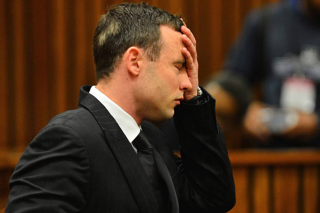 Pistorius seguirá bajo arresto domiciliario hasta abril