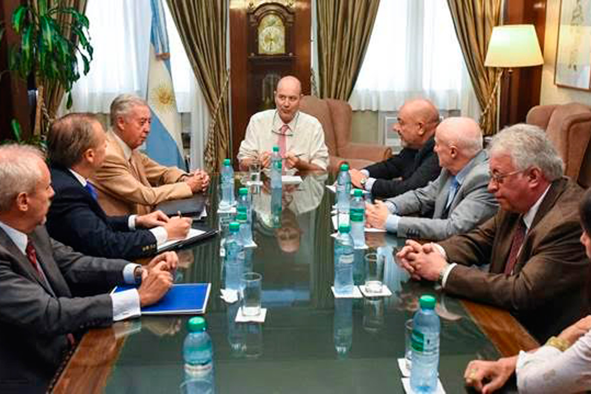 Sturzenegger se reunió con la conducción de la Came