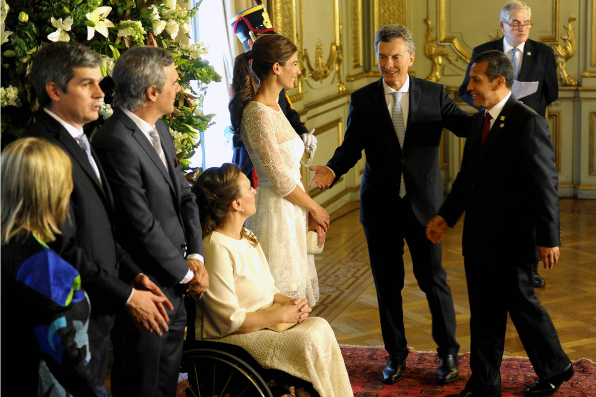 Tras asumir, Macri recibió a delegaciones extranjeras