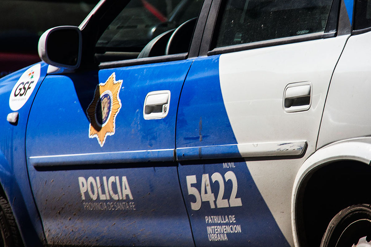 Detienen a un hombre que golpeó a su mujer y su hijo