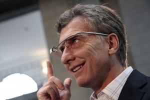 Baires, 21 noviembre 2013: El jefe de Gobierno porteño, Mauricio Macri, participó esta mañana del seminario “InnovatiBA, creatividad humana y tecnología para ver adelante”, que reunió en la sede de la Usina del Arte a expertos y especialistas de la Singularity University, el famoso centro de estudios auspiciado por Google y la NASA que funciona en Silicon Valley, Estados Unidos. Foto: Sandra Hernández-sh/GCBA
