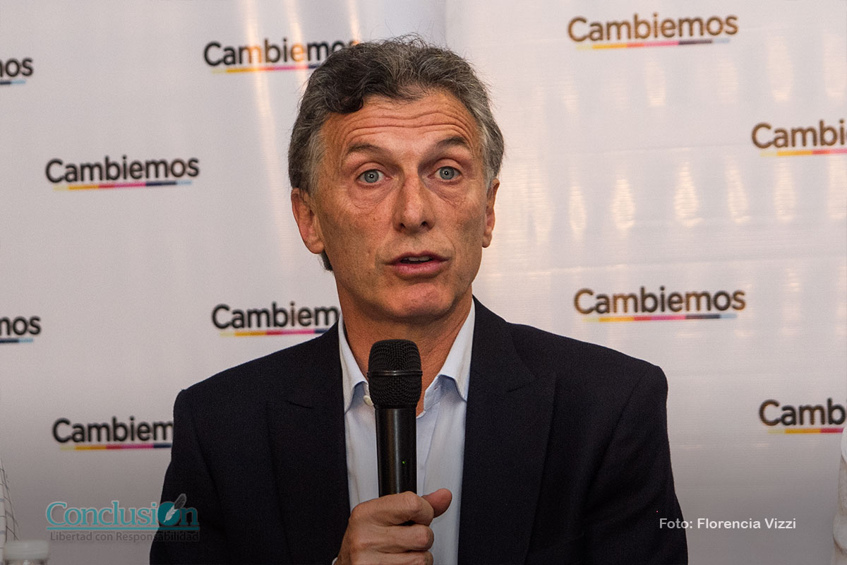 Macri decretó duelo nacional por muerte de gendarmes
