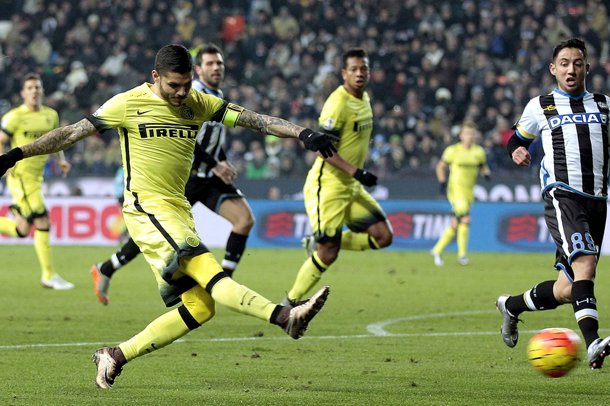 Inter ganó y se consolida en el liderazgo del fútbol italiano