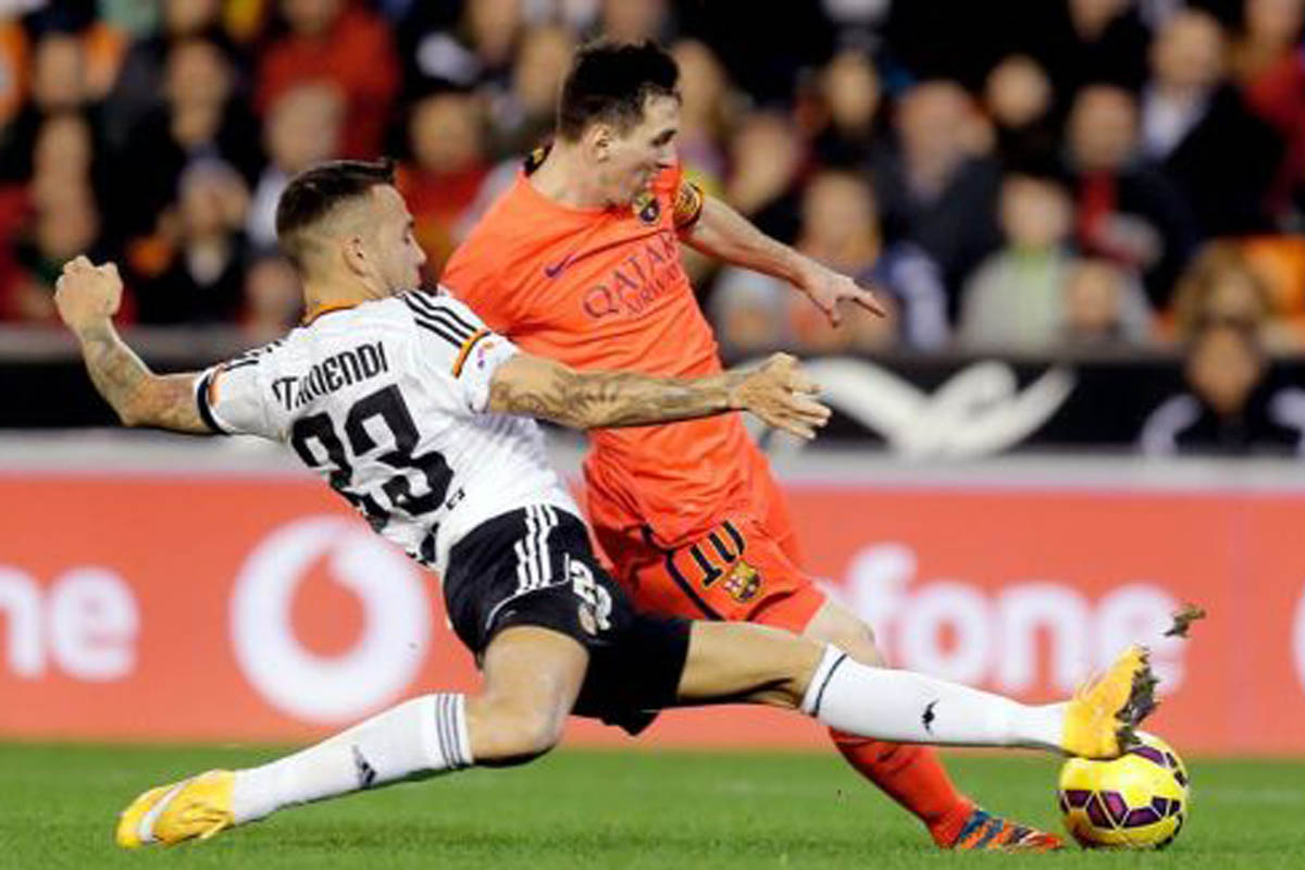 Barcelona lo ganaba y Valencia le empató sobre la hora