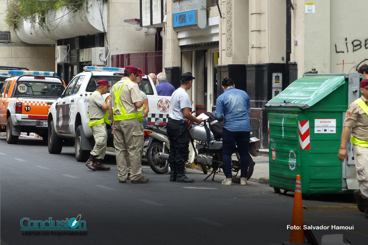 Detenidos y secuestro de vehículos en operativos