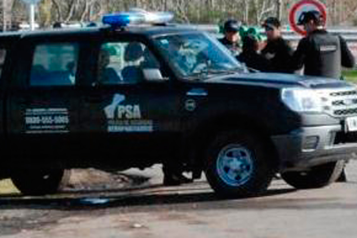 Hallan muerto en su auto a un agente de la PSA en Fisherton