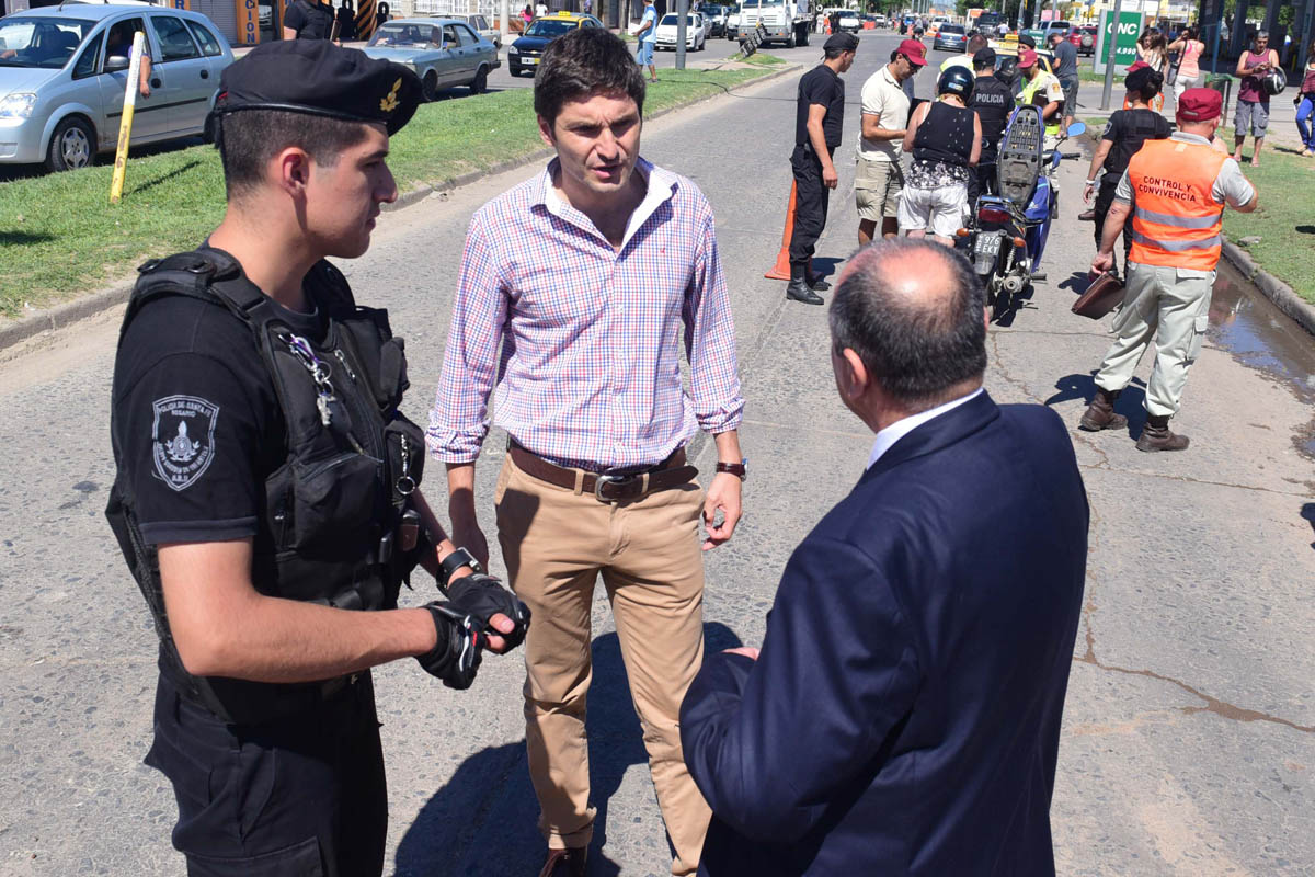 El ministro de Seguridad Pullaro participó en operativos