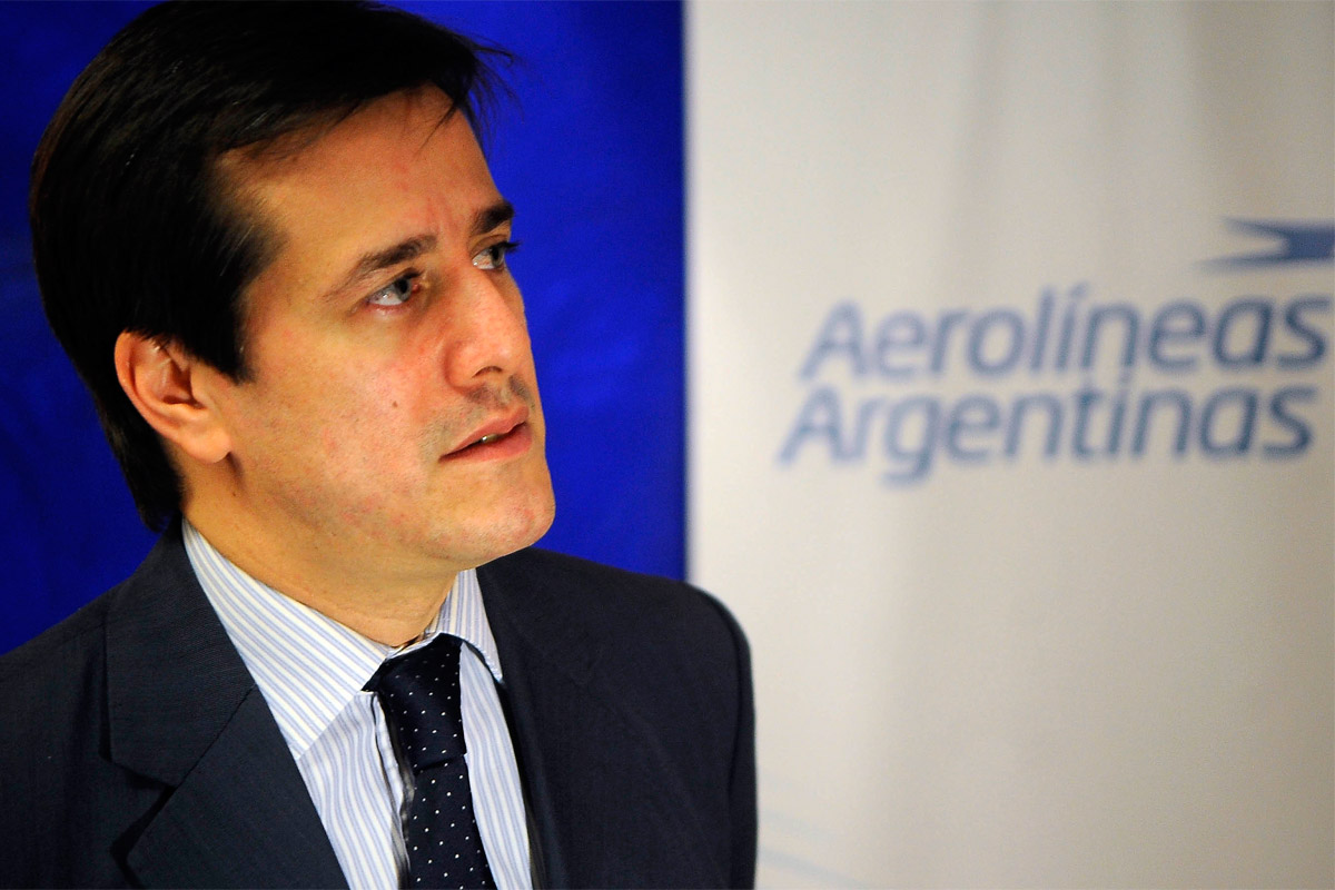 Recalde renunció a Aerolíneas y deseó «éxitos» a su sucesora