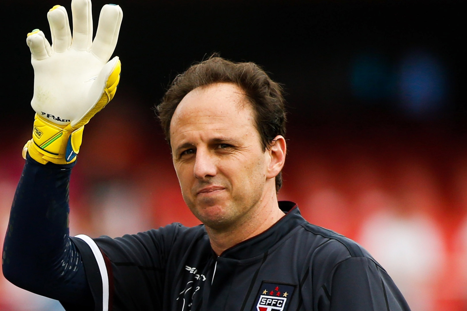 A los 42 años se retiró Rogerio Ceni, el arquero más goleador