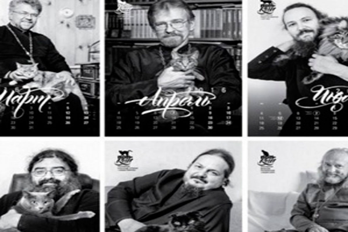 Sacerdotes rusos posan en un calendario con sus gatos