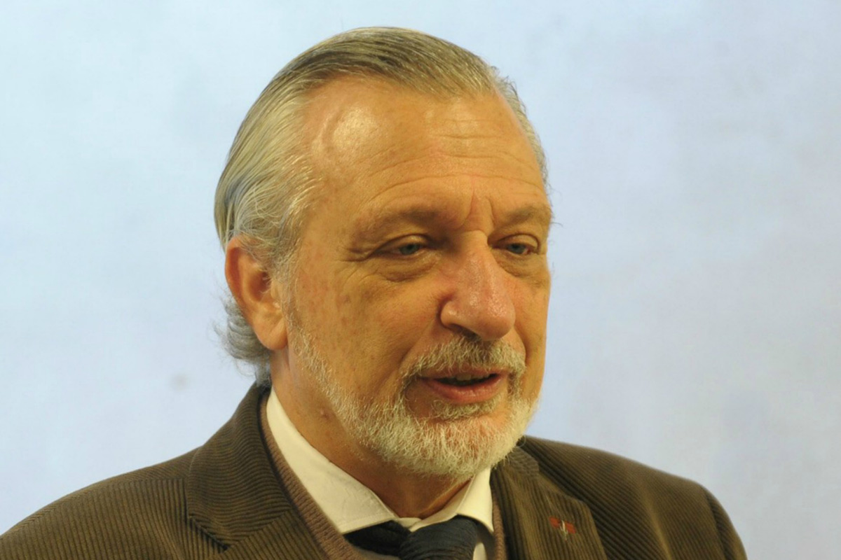 «Lo deseable sería designar jueces como corresponde»