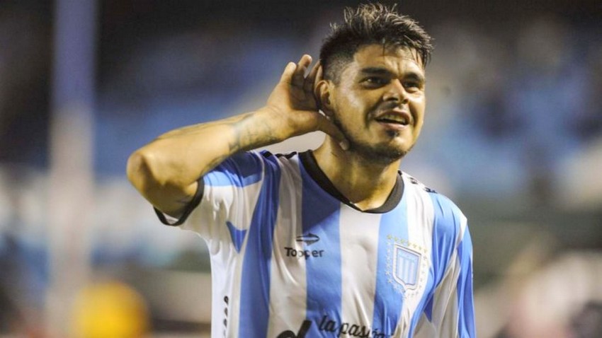«Me quiero quedar en Racing, va a ser muy competitivo»