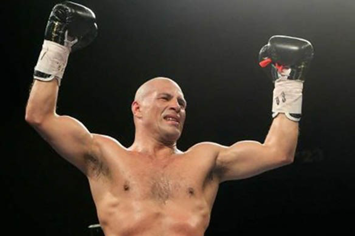 Boxeo: el rosarino «Iron» Luján pelea ante Cóceres en Firmat