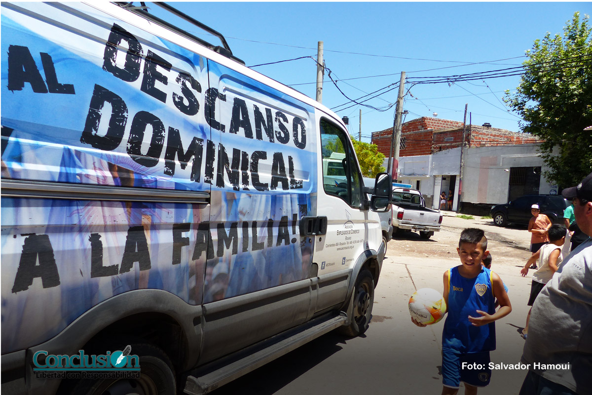 El gremio mercantil llegó a El Mangrullo con ayuda solidaria