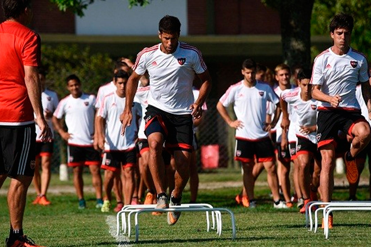 Newell’s vuelve a entrenarse, ya desde Rosario