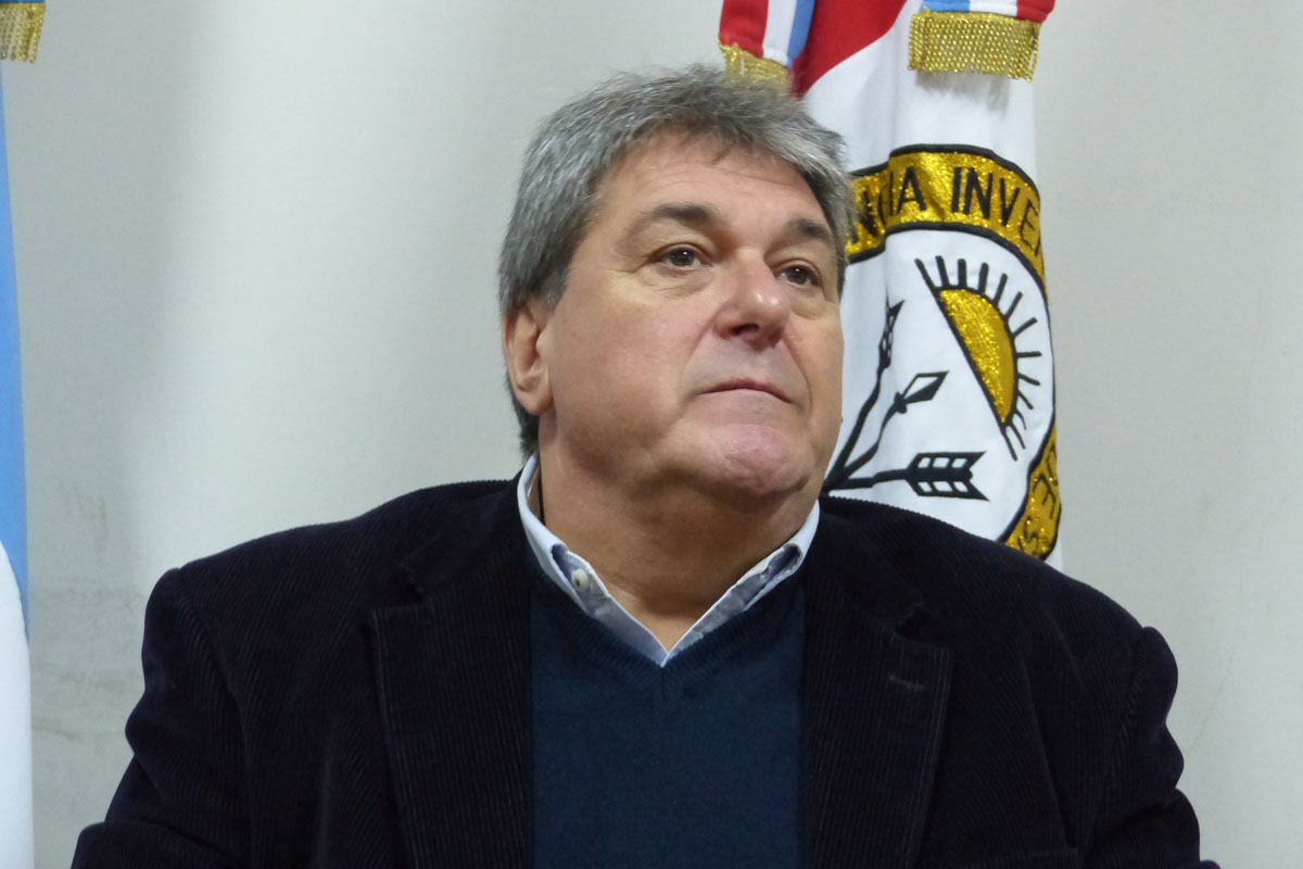 Rubeo: «Es inadmisible que los supermercados extorsionen con despidos»