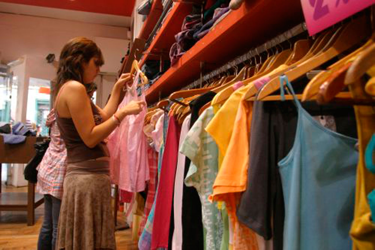 Las ventas minoristas cayeron 2,3 por ciento en enero