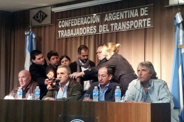 La CATT pide 30% de actualización salarial y Triaca blanqueó un techo de 26%