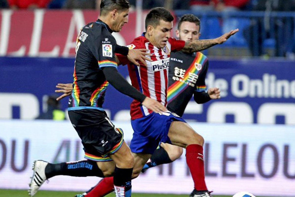 Ángel Correa anotó y Atlético de Madrid sigue en la Copa