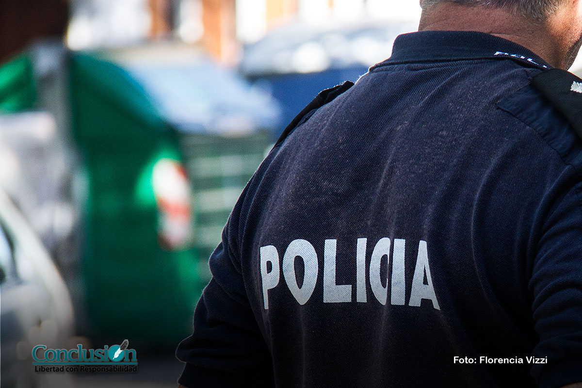 Detuvieron a policía acusado de asesinar un adolescente