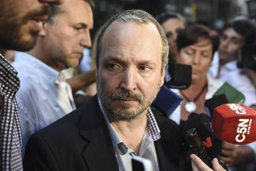Nuevo fallo: Sabbatella intentó retomar el cargo pero no pudo