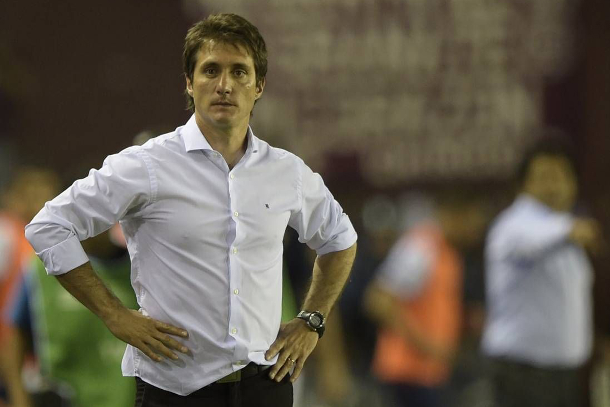 Guillermo  Schelotto es el nuevo DT del Palermo de Italia
