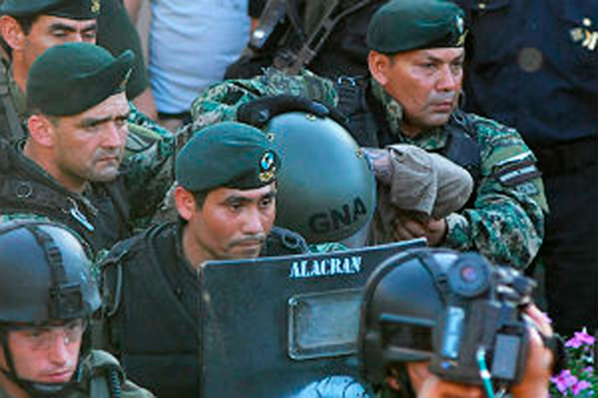 Lanatta llegó fuertemente custodiado a Comodoro Py