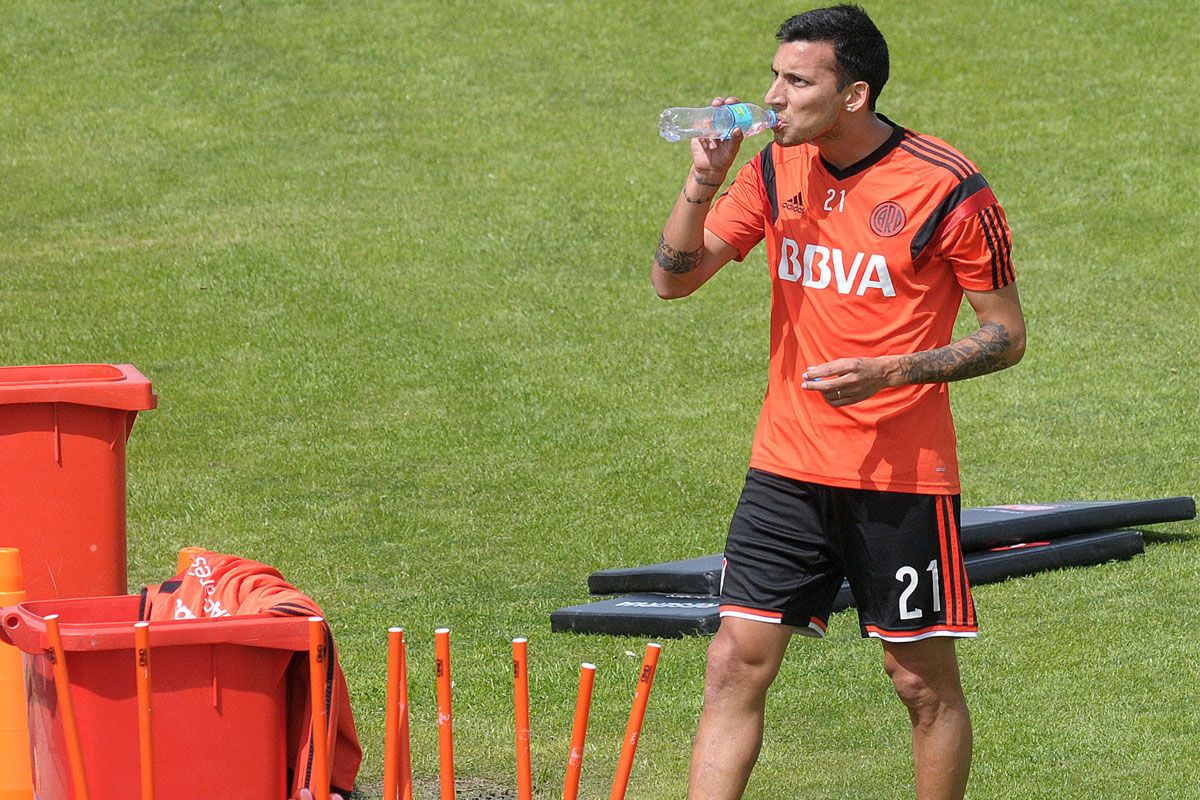Vangioni arregló con River y viaja a la pretemporada