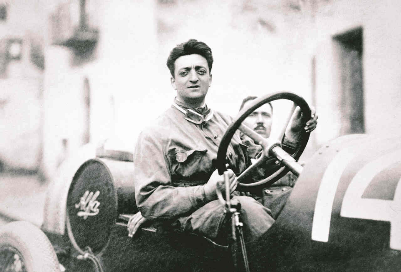 Enzo Ferrari 01